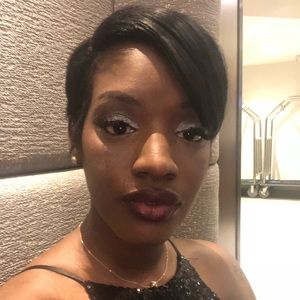 Meet your Posher, Tameka